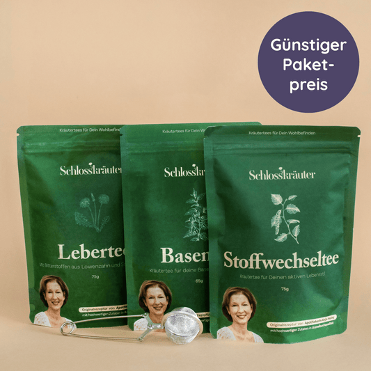 Stoffwechselpaket mit Lebertee, Stoffwechseltee und Basentee auf beigem Hintergrund